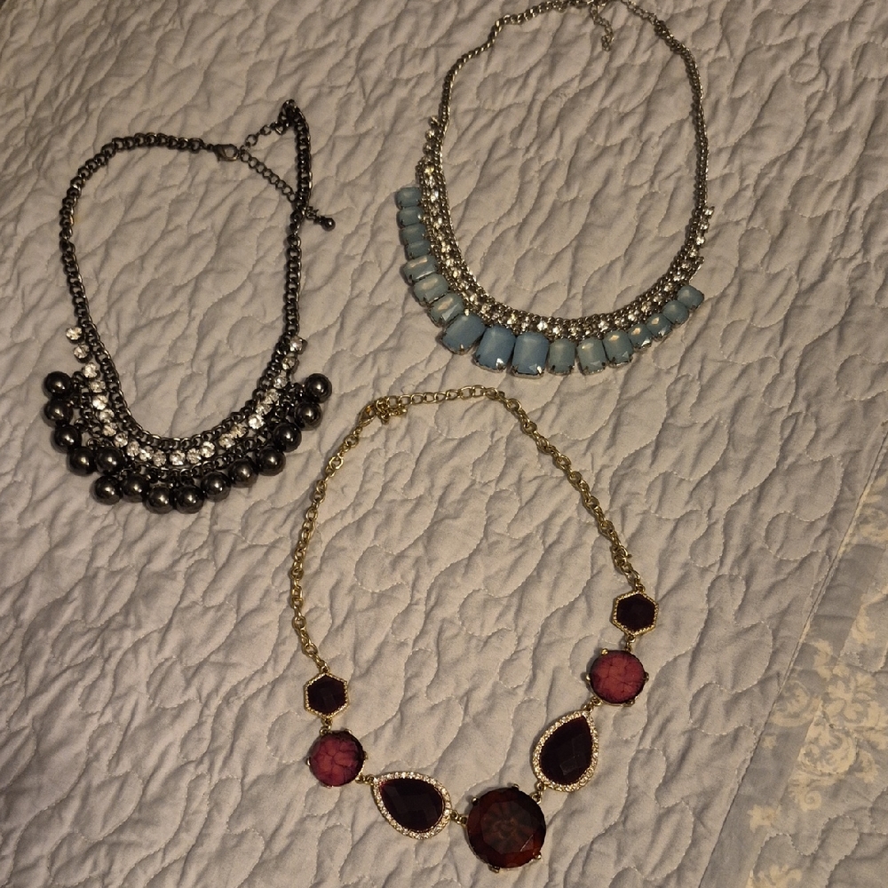 Elegant Multi-Color Necklace Set